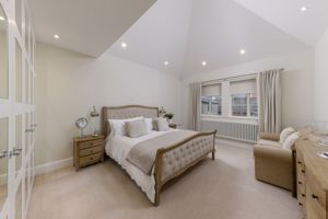 Photo 11- click for photo gallery